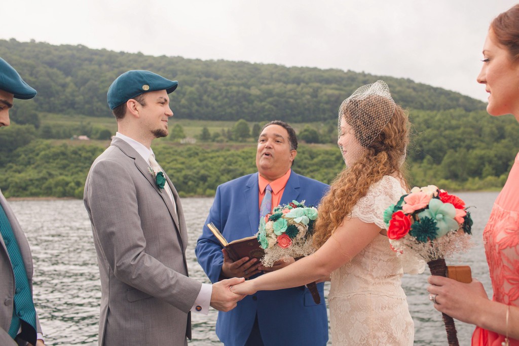 baltimore outdoor wedding photography on pontoon boat