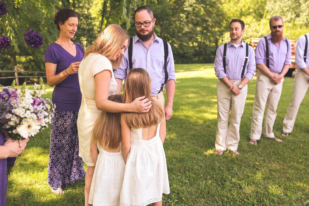 frederick wedding photographer jacqie q captures bride and daughters